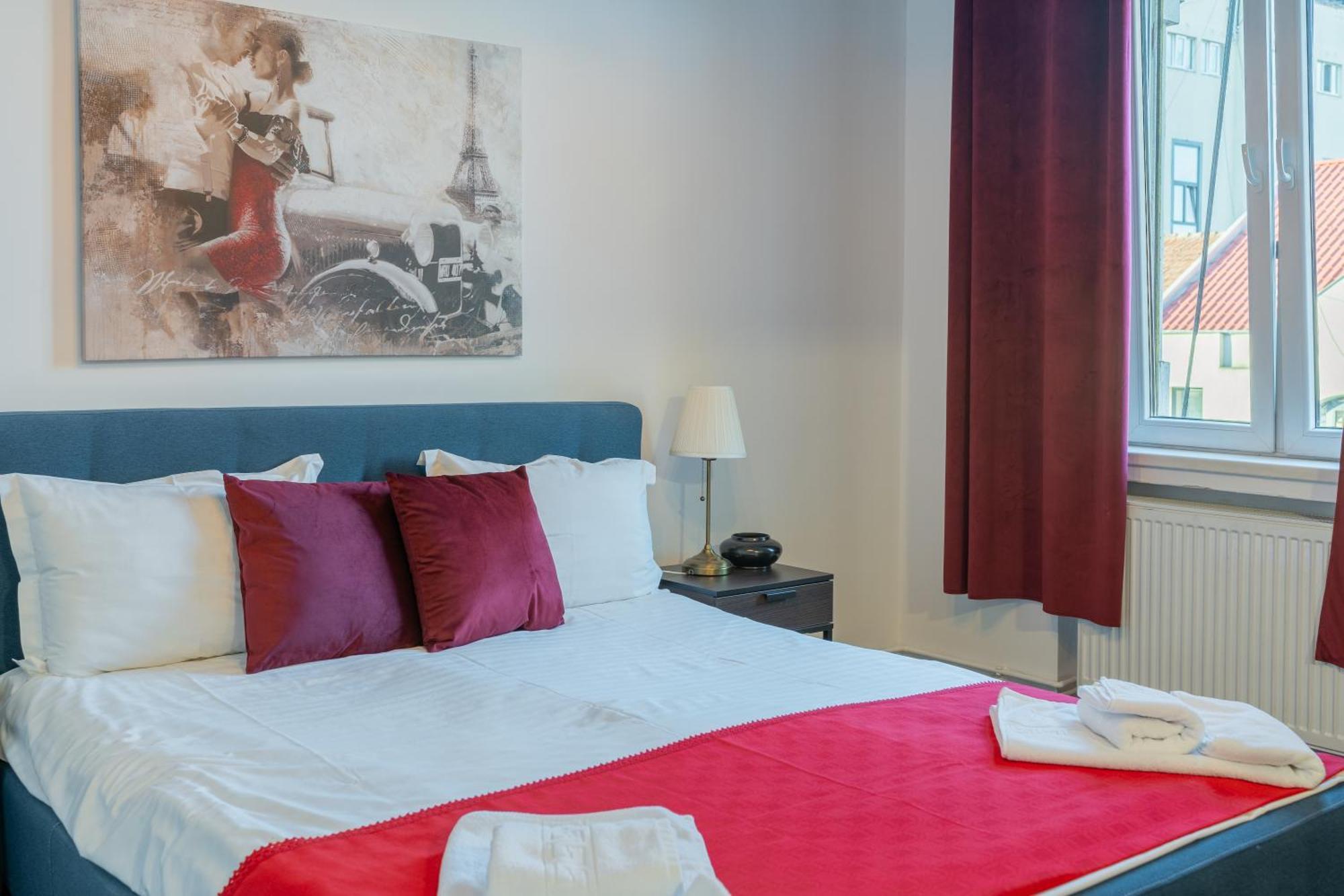 Вілла Noble 5 Star House In Unirii Plaza Клуж-Напока Екстер'єр фото