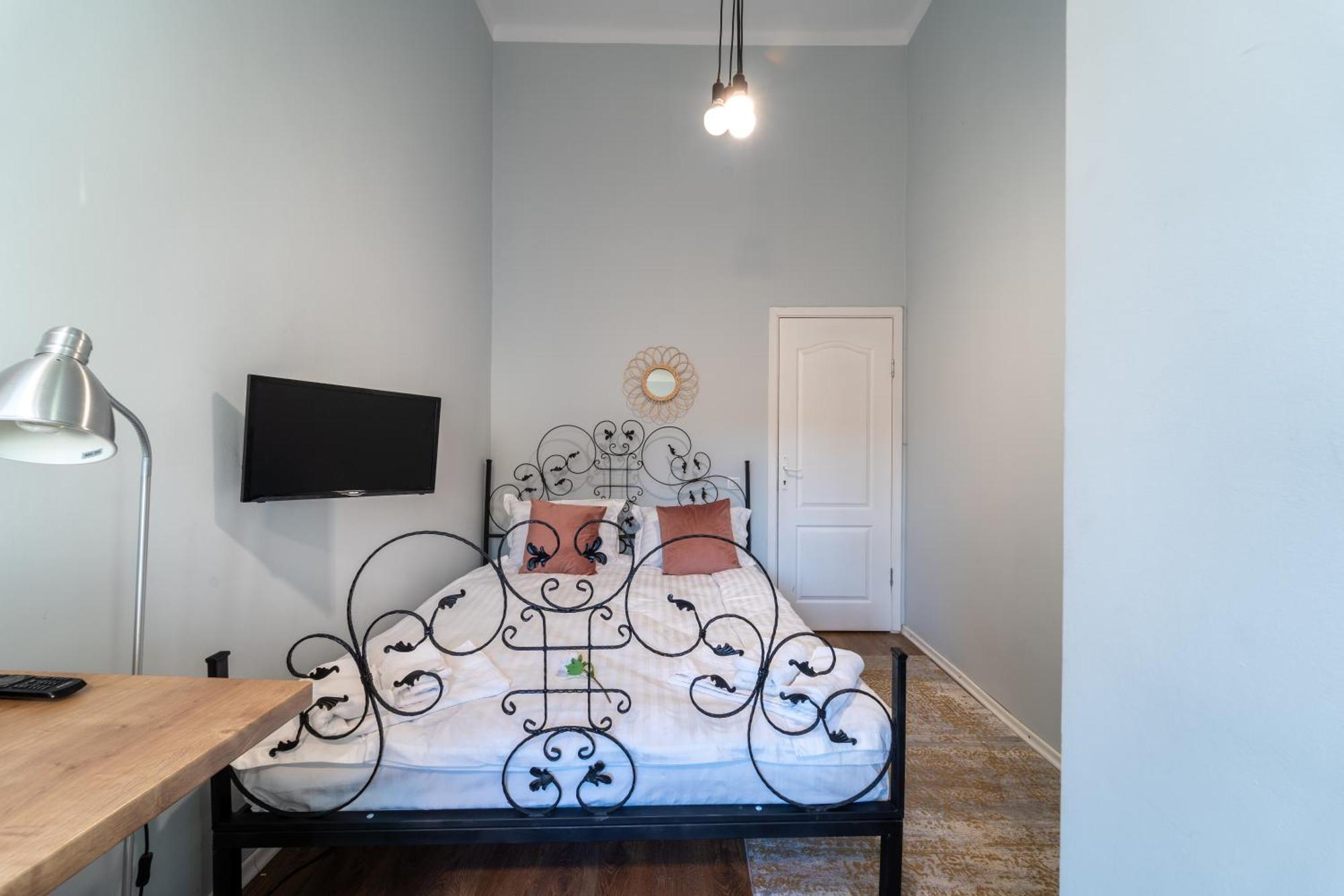 Вілла Noble 5 Star House In Unirii Plaza Клуж-Напока Екстер'єр фото