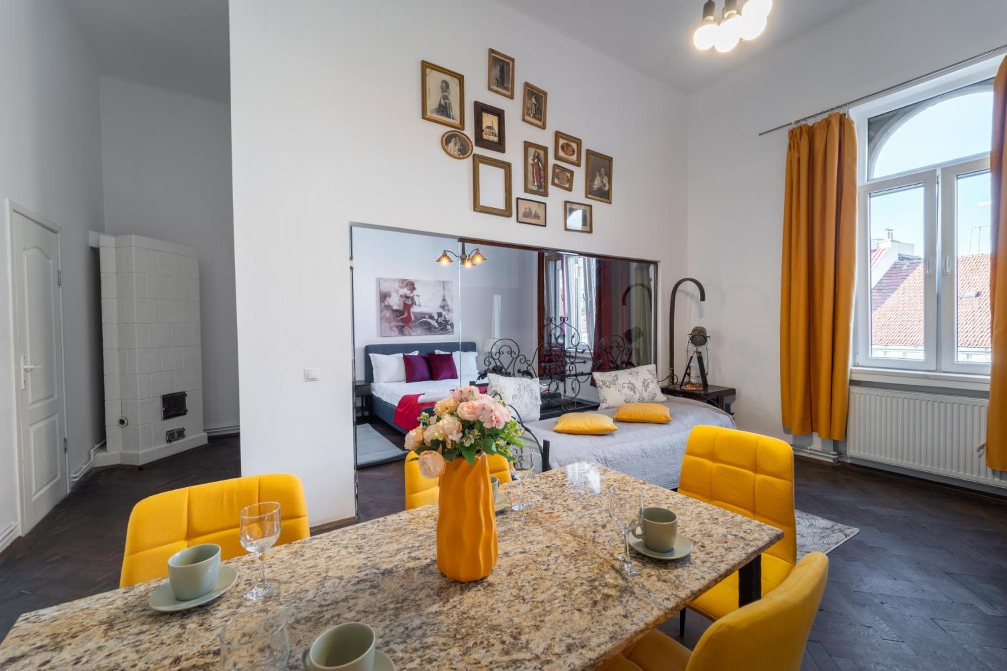 Вілла Noble 5 Star House In Unirii Plaza Клуж-Напока Екстер'єр фото